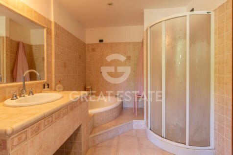 Interno