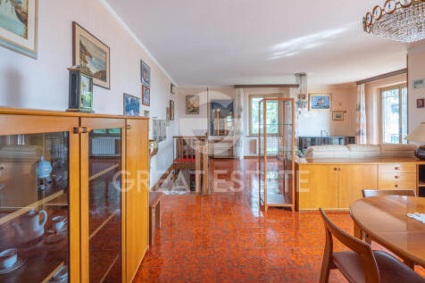 Interno