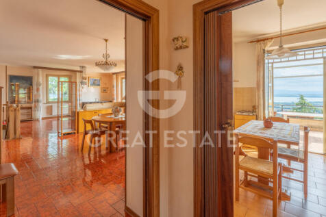 Interno