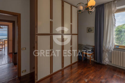 Interno