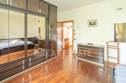 Interno