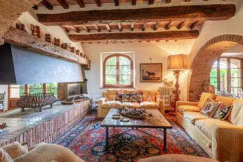 Interno