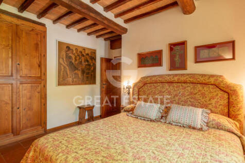Interno