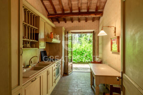 Interno