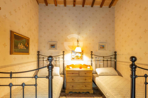 Interno