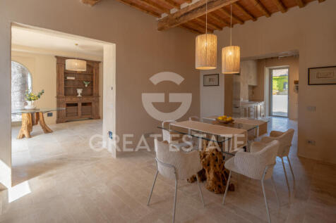 Interno