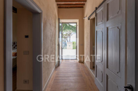 Interno