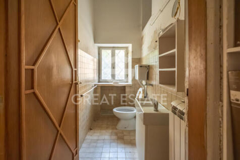 Interno