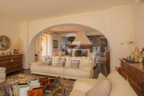 Interno
