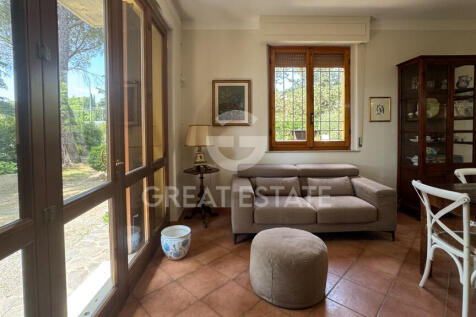 Interno
