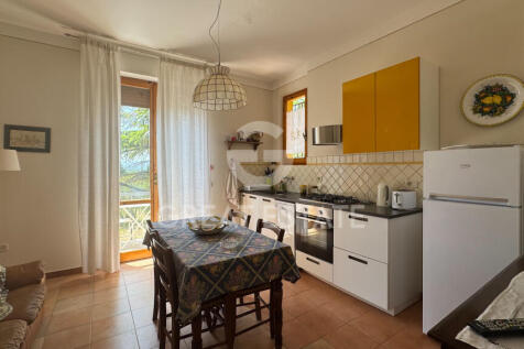 Interno