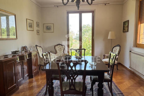 Interno