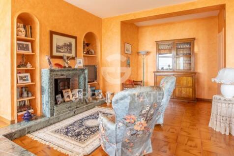 Interno