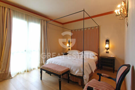Interno