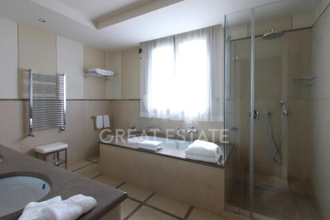 Interno