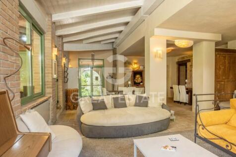 Interno