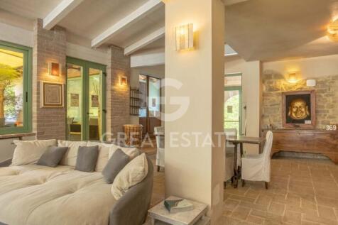 Interno