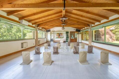 Interno
