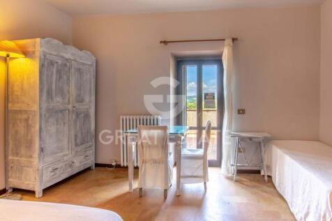 Interno