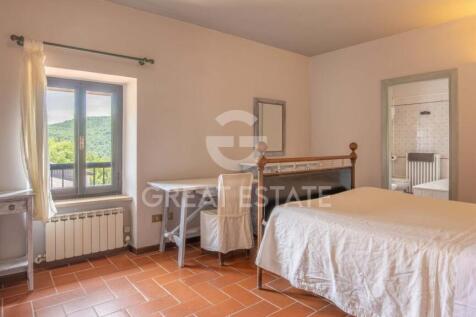 Interno