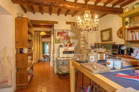Interno