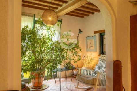 Interno