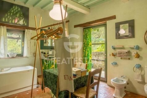 Interno