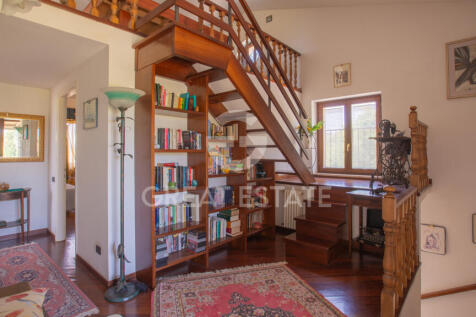 Interno