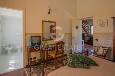 Interno