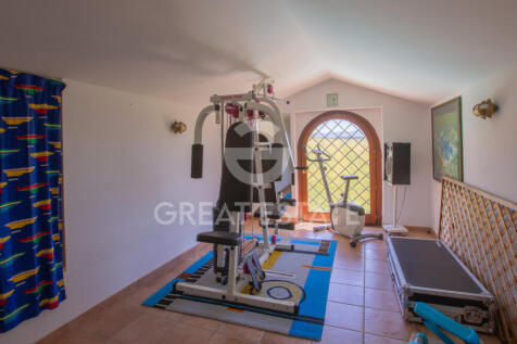 Interno