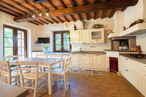 Interno