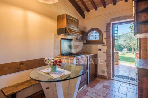 Interno