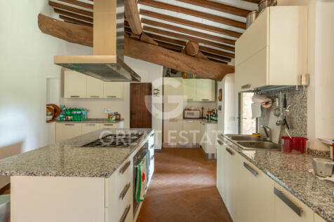 Interno