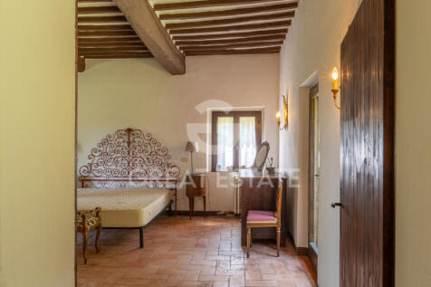 Interno