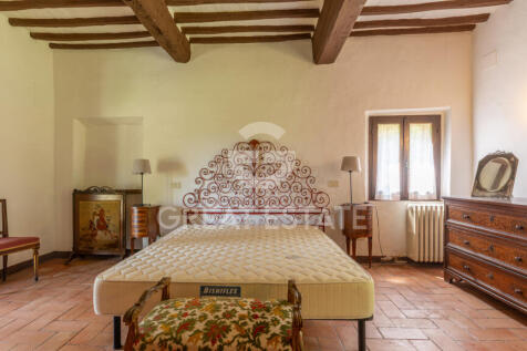 Interno