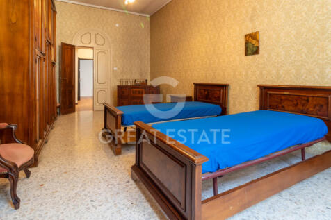 Interno