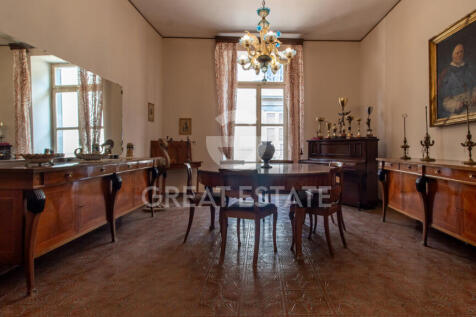 Interno