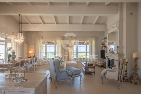 Interno