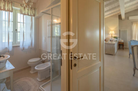 Interno