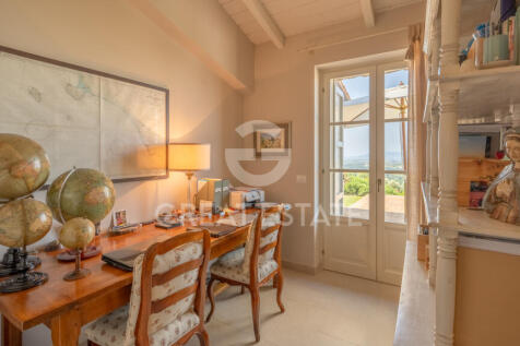 Interno