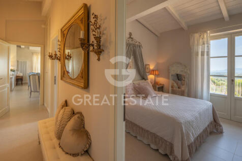 Interno