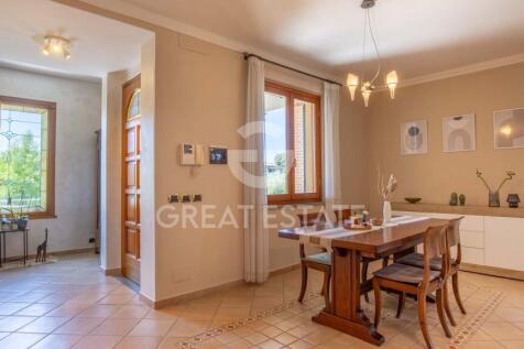 Interno