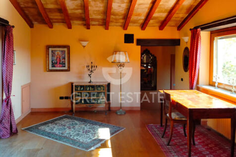 Interno