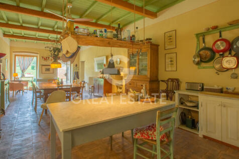 Interno