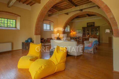 Interno