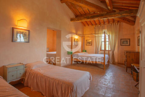 Interno