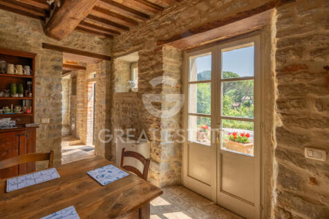 Interno