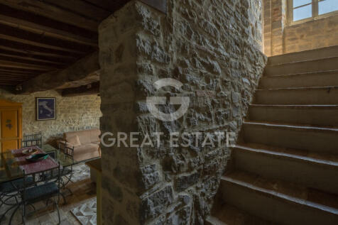 Interno