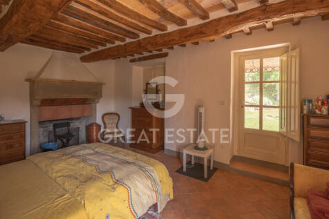 Interno