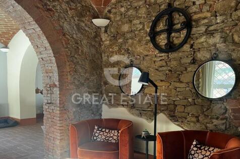 Interno